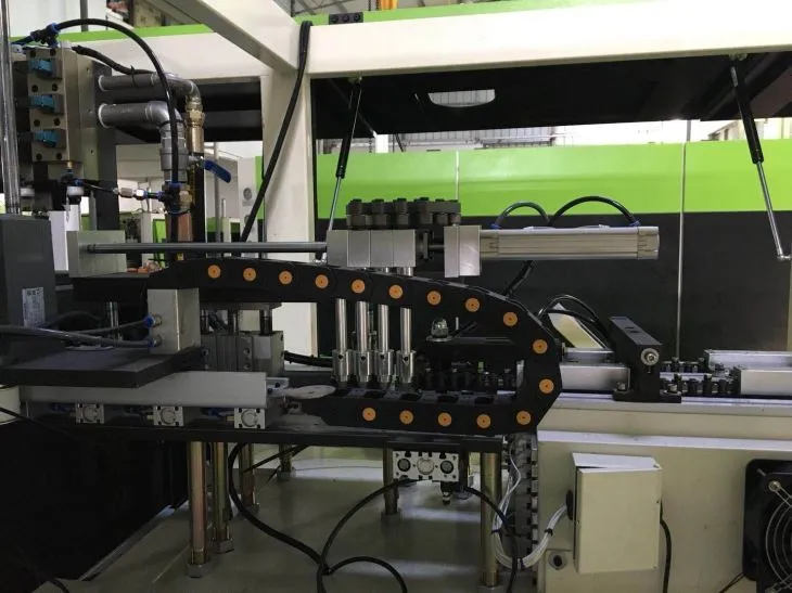 High Speed Pet Blowing Machine