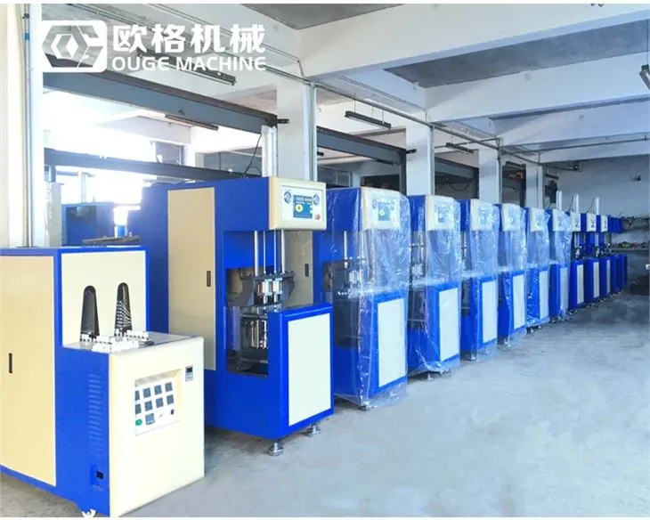 Hálfsjálfvirk blástursmótunarvél