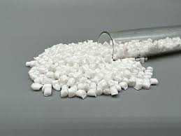 Hvaða plast er mest notað við framleiðslu á vatnsflöskum?